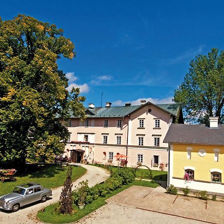 Schlosshotel Zamek Zdikov Ngoại thất bức ảnh